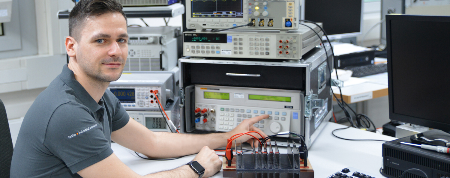 Calibration of electrical measuring instruments