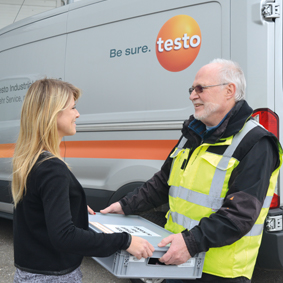 Company-owned collection and delivery service of Testo Industrial Services GmbH