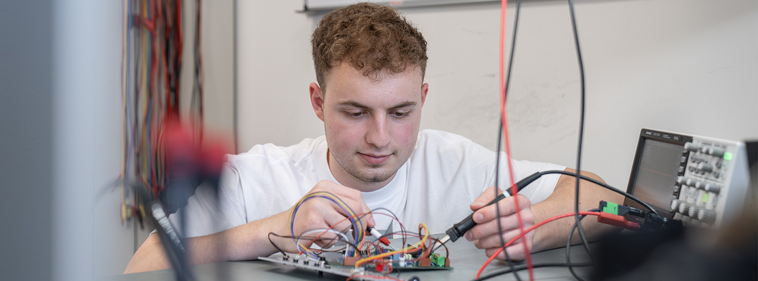 Genug Raum zum Tüfteln bei der Ausbildung zum Elektroniker