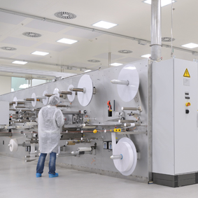 Cleanroom qualification Qualification of a clean room and production facility