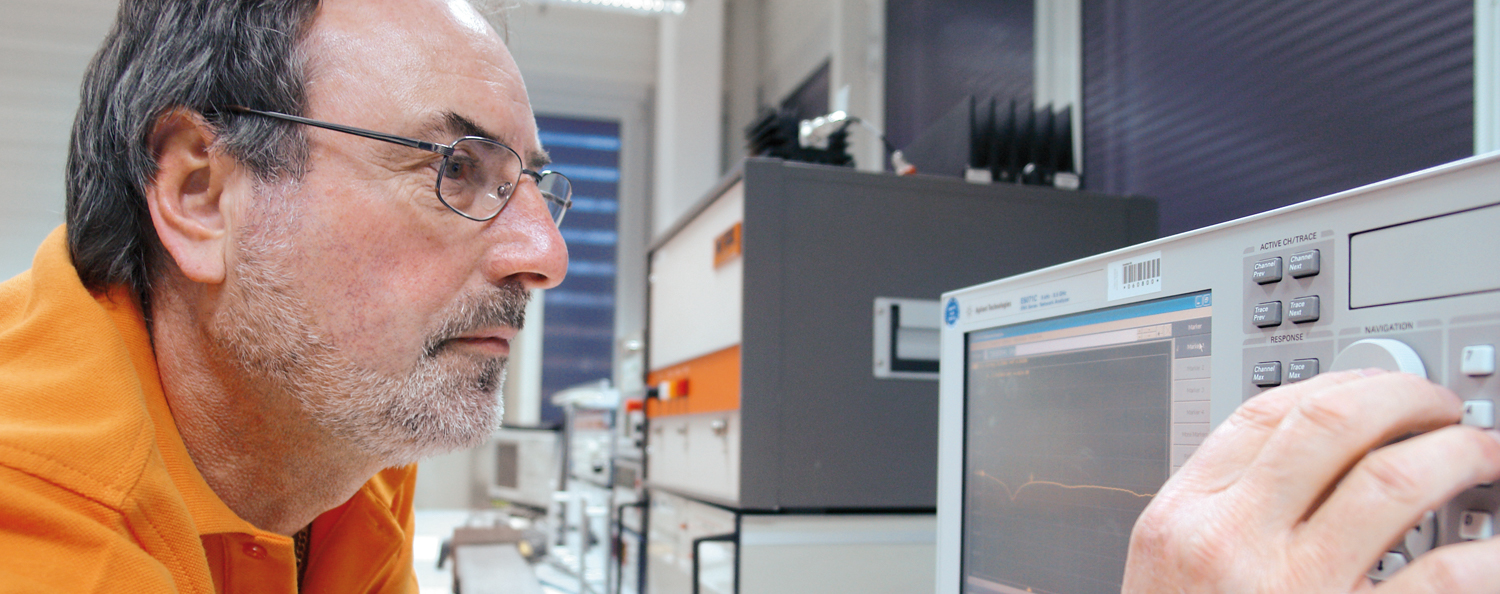 EMC calibration Electrical calibration on EMC measuring equipment