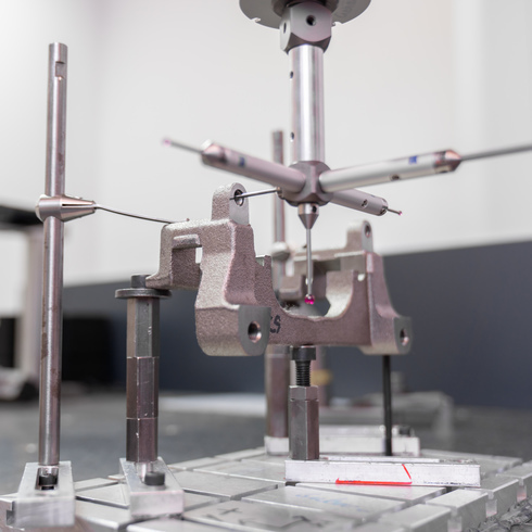 Automotive Core Tools Inspection of a brake caliper with a CMM